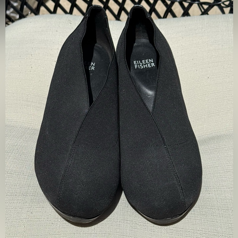 Eileen Fisher Matte Black Grosgrain Booties women’s size 8.5 - Picture 3 of 8